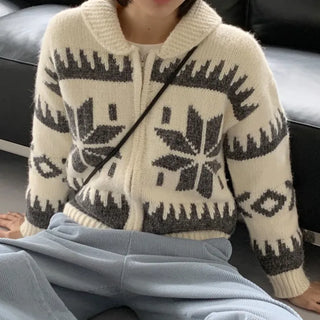 Winter Snowflake Zip-up