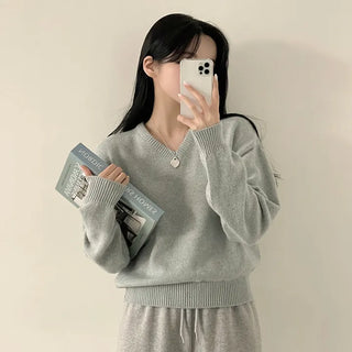 Soft Colors, Loose Fit V-Neck Alpaca Wool Long Sleeve Knit