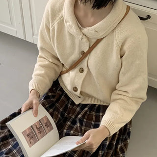 Bread collar cardigan