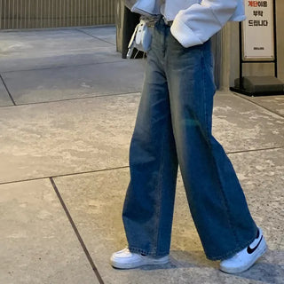 Hip-Wide Medium Blue Denim