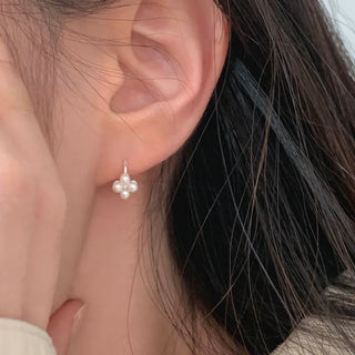 Pearl Flower One-Touch Earrings