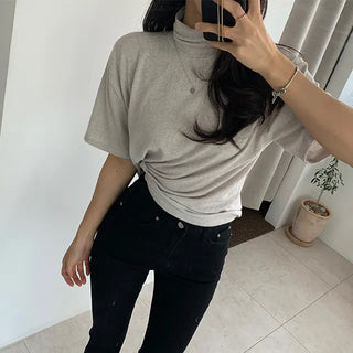 Leue Loose Fit Turtleneck T-shirt