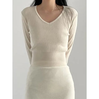 Ceylon ribbed V-neck knit