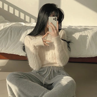 Soft Angora Cable Knit V-Neck Crop Long Sleeve Knit