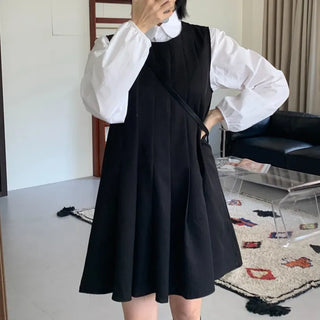 Lonely Pleated Dress