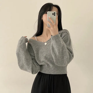 Slimming Herasi V-Neck Crop Long Sleeve Knit