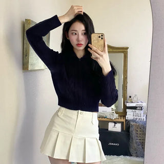 Buckle Under Pleated Elastic Mini Skirt