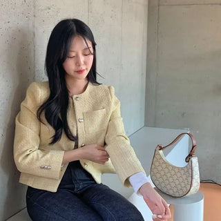 Very Wool Round Collarless Tweed Jacket