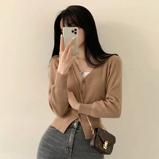 Delicate Cotton V-Neck Crop Knit Cardigan