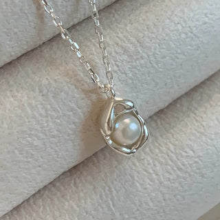 Pearl Set Pendant Necklace
