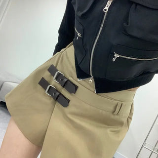 Two-buckle wrap skirt-pants