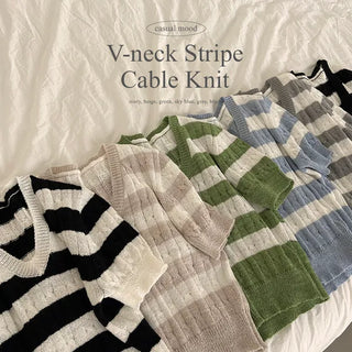 Feminine Mood, Striped V-Neck Cropped Short Sleeve Knit
