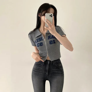Figure-flattering Collar Lettering Crop Short Sleeve Two-way Zip-up