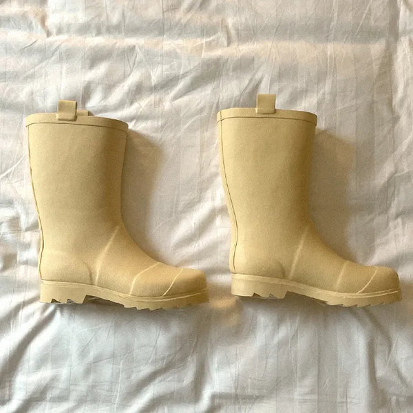 Ceiling mid-length rain boots
