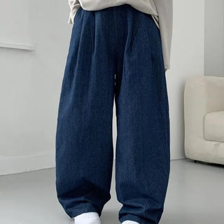Double-pleated denim balloon pants