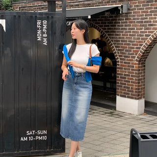 Space medium blue denim slit long skirt