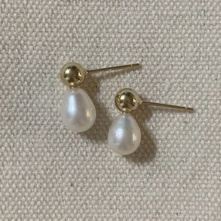 Vintage Gold Ball Freshwater Pearl Earrings