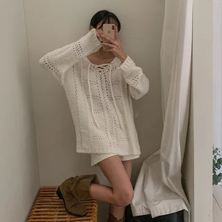 Returnal punched knit