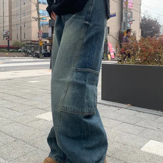 Cut-out pocket denim