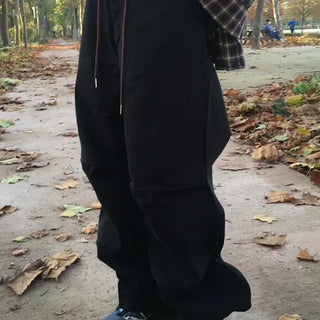 String Pintuck Pants