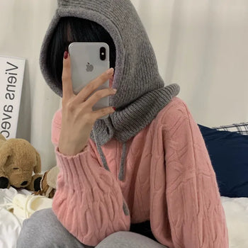 [Wang Ttasub/Pokdak Pokdak] Cable Knit Avant-garde Fit Crop Turtleneck Knit (3 colors)