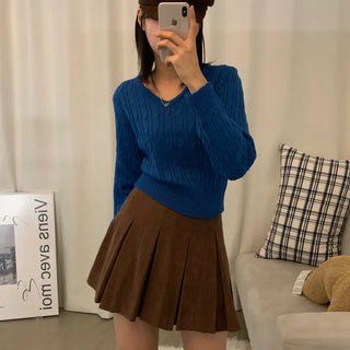 [Slim Fit/Cinched Waist/13 Colors] Blooming Cable V-Neck Crop Knit