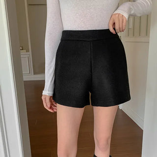 La Vie En Fleece-lined Shorts