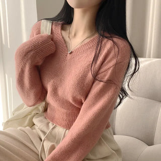 Slimming Thick Wool V-Neck Crop Long Sleeve Knit