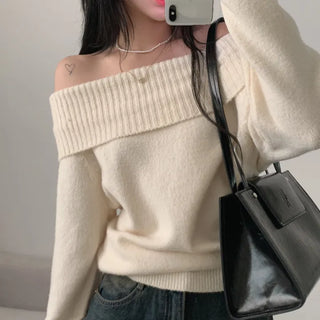 [Delicate Fit] Cashmere Asymmetrical Off-Shoulder Turtleneck Knit (5 colors)