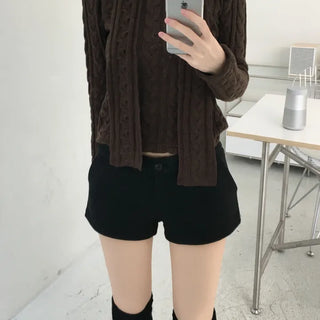 Winter Low Short Pants (2 colors)