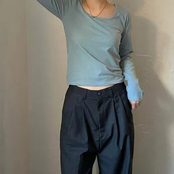 Sturdy square long-sleeve t-shirt