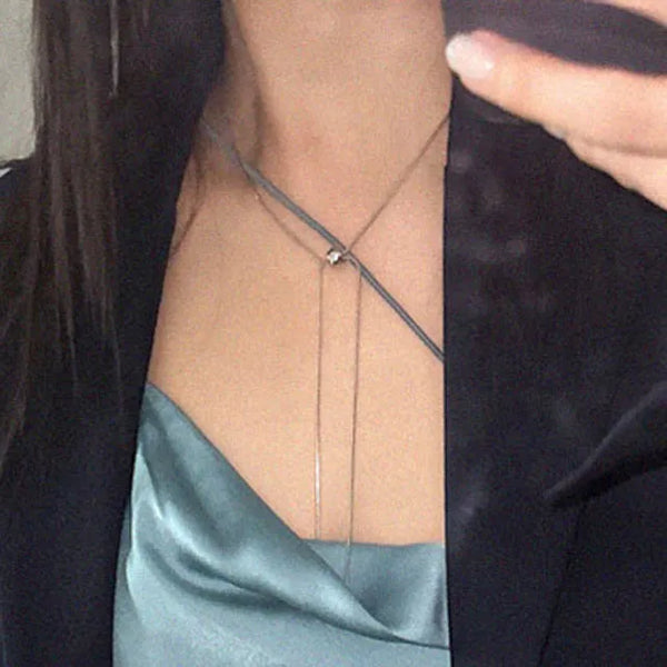 Silver ball necklace