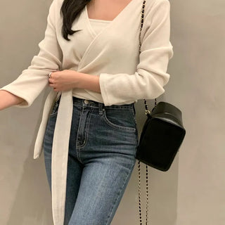 Moreble Strap Wrap Knit + Sleeveless Set