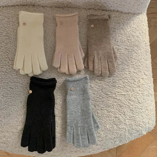Coin wool gloves