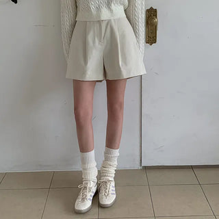 Angel Pintuck Half Pants