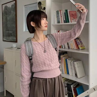 Merlin Round Crop Knit