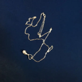 long chain necklace