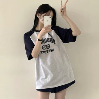 Full of Cuteness! Color-Blocked Raglan Lettering Boxy Short Sleeve T-Shirt