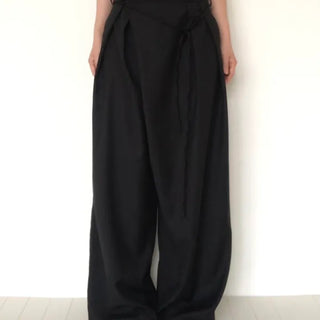Tie wrap slacks