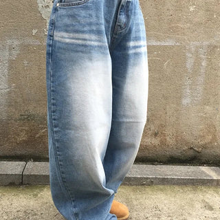 Two Cats Wide Washed Denim