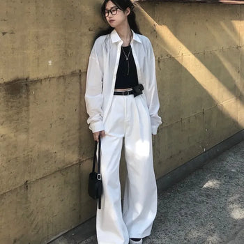 Two-pintuck wide pants