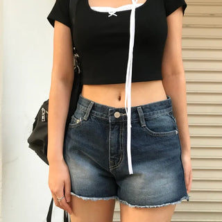 Ribbon tie crop shirt