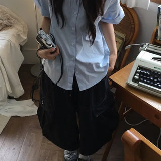 Two-pocket short-sleeve shirt