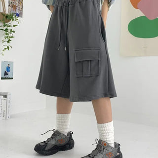 One-pocket, 5-quarter length Bermuda cargo pants