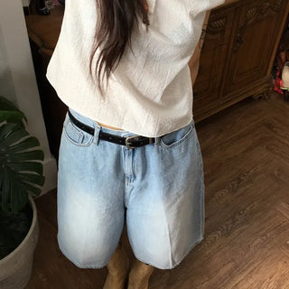 Teach-washed Bermuda Denim