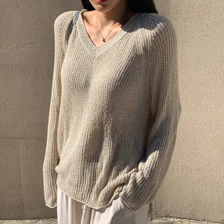 Hera Boucle V-neck Knit