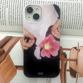 Pocket Flower Vintage Mood Hard iPhone Case