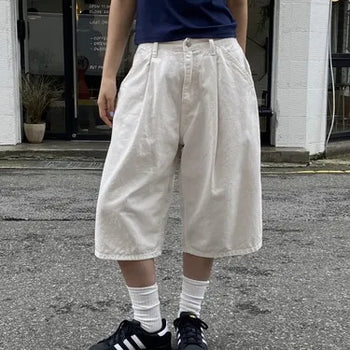 Muse Single-Pleat Bermuda Shorts / S - L / 3 Colors