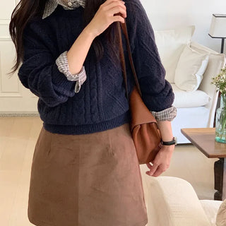 Semi-Crop Cable Knit