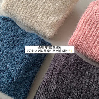 Lebel Pine Needle V-Neck Loose Fit Knit